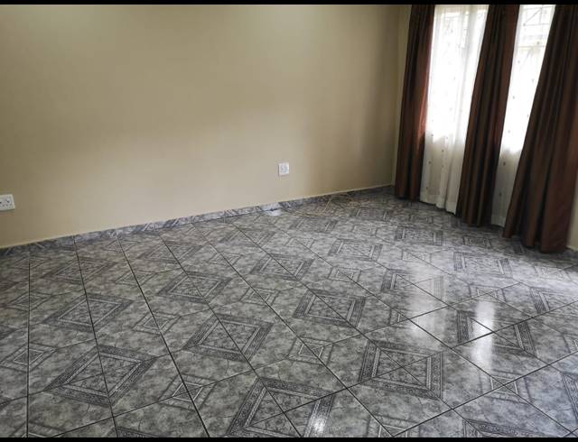 3 BEDROOM TOWNHOUSE TO LET IN DUNVERIA